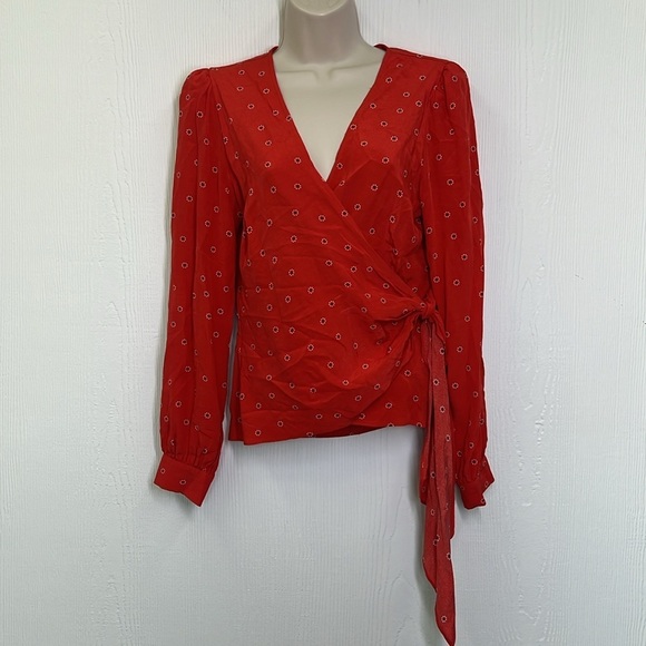 ASTR The Label - Red Olympia Long Sleeve Flower Detail Wrapped Blouse Size Small - Picture 2 of 13